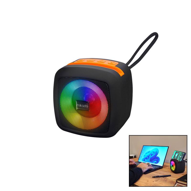 SİYAH KABLOSUZ HOPARLÖR - SPEAKER TAŞINABİLİR IŞIKLI USB ŞARJLI BT - TF CARD 10 MT MENZİL 1200mAH PİL - 5W