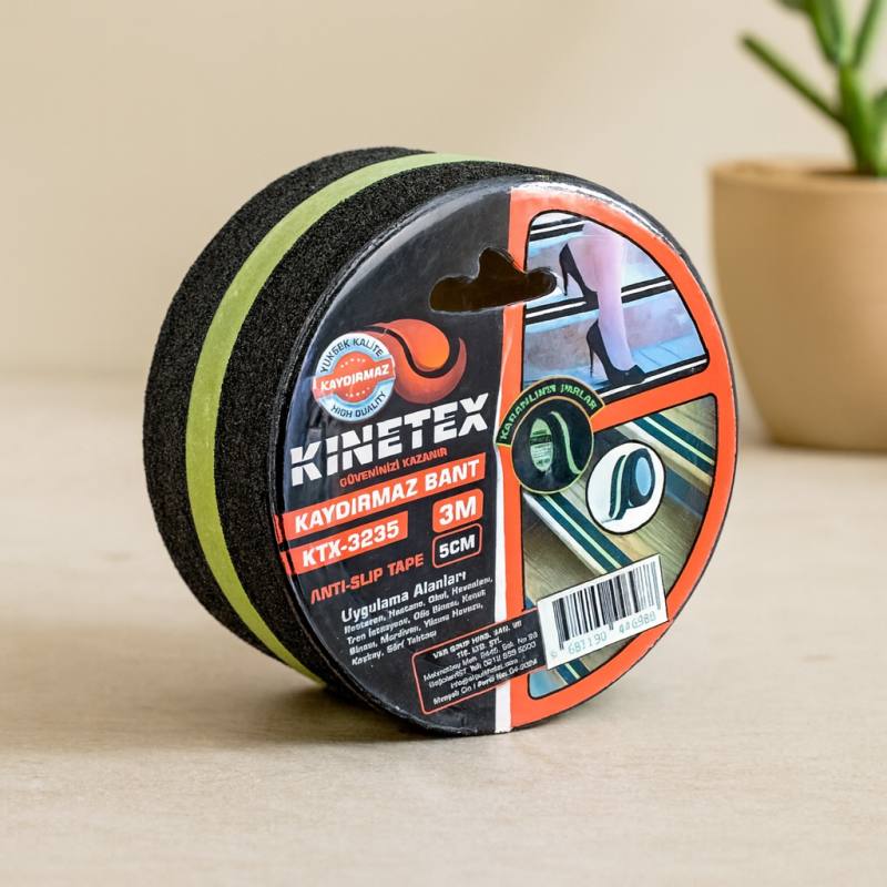 Kaydırmaz Siyah Bant 5cm x 3m - Fosfor Şeritli (Karanlıkta Parlayan)